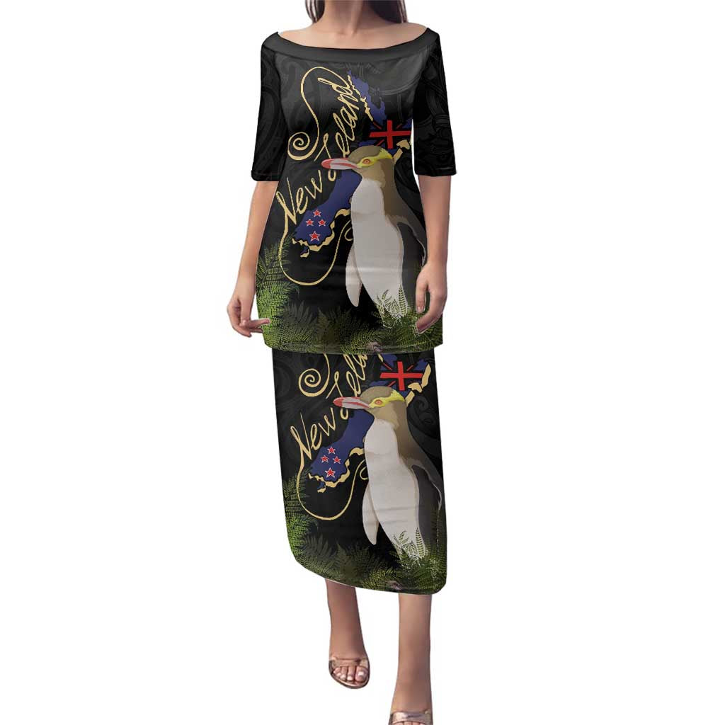 New Zealand Hoiho Family Matching Puletasi and Hawaiian Shirt Maori Art Tattoo and Silver Fern LT03 Mom's Dress Black - Polynesian Pride