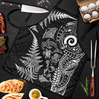 New Zealand Sea Animals Apron with Maori Koru Tribal Tattoo and Silver Ferns Black Color LT03 Black - Polynesian Pride