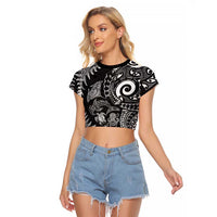 New Zealand Sea Animals Raglan Cropped T Shirt with Maori Koru Tribal Tattoo and Silver Ferns Black Color LT03 Female Black - Polynesian Pride