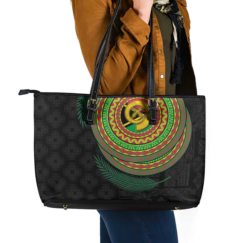 Vanuatu Tribal Tattoo with Namele Leaves Leather Tote Bag