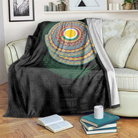 Shefa Tribal Tattoo with Namele Leaves Blanket