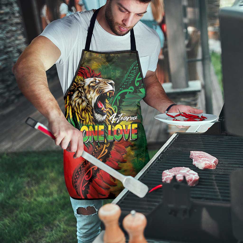 Aotearoa One Love Apron Reggae Lion with Kakahu Huruhuru