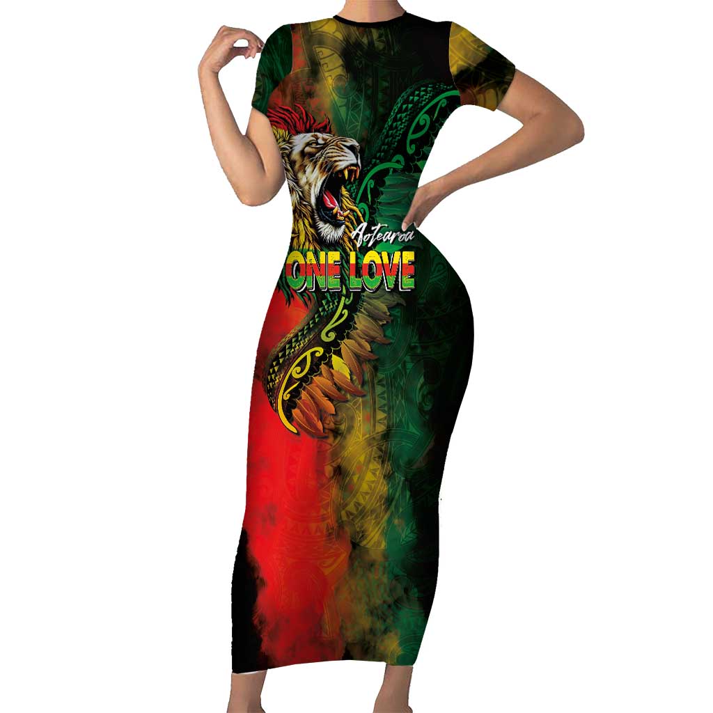 Aotearoa One Love Family Matching Short Sleeve Bodycon Dress and Hawaiian Shirt Reggae Lion with Kakahu Huruhuru LT03 Mom's Dress Black - Polynesian Pride