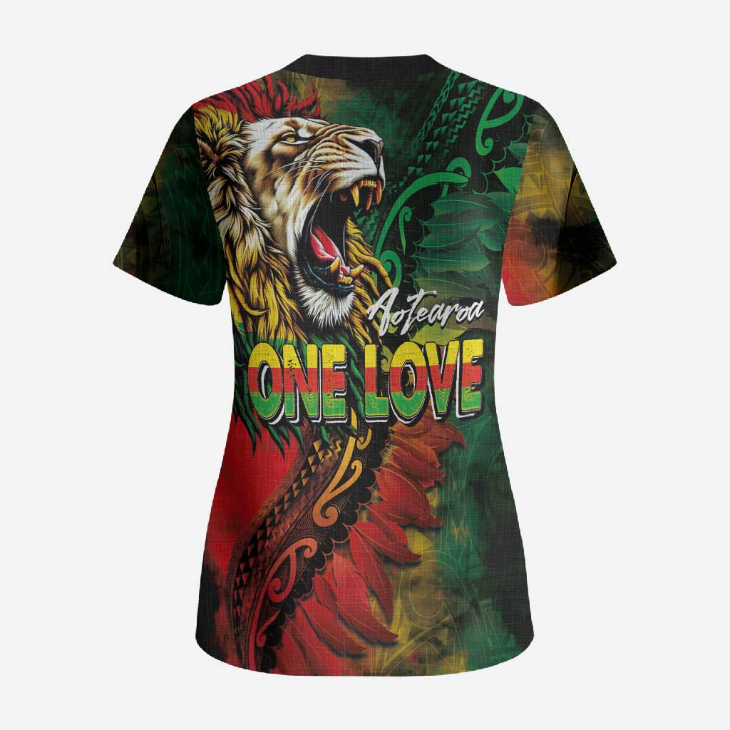 Aotearoa One Love Scrub Top Reggae Lion with Kakahu Huruhuru