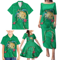 Hawaii Pikake and Maile Lei Family Matching Puletasi and Hawaiian Shirt Honu Polynesian Pattern Green Color