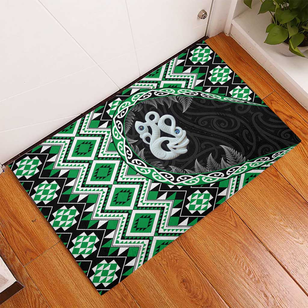 Green Taniko Motif Aotearoa Manaia and Silver Fern Rubber Doormat