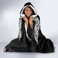 Aotearoa Toitu Te Tiriti-Maori Taniwha Hooded Blanket Toitu Te Whenua Toitu Te Reo Maori LT03 - Polynesian Pride