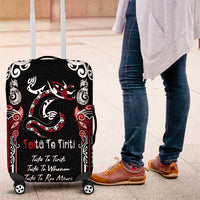 Aotearoa Toitu Te Tiriti-Maori Taniwha Luggage Cover Toitu Te Whenua Toitu Te Reo Maori LT03 Black - Polynesian Pride