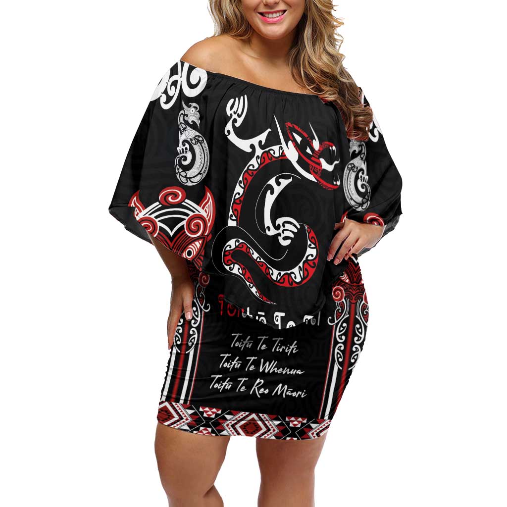 Aotearoa Toitu Te Tiriti-Maori Taniwha Off Shoulder Short Dress Toitu Te Whenua Toitu Te Reo Maori LT03 Women Black - Polynesian Pride