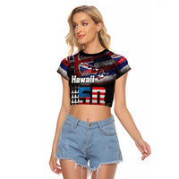 Hawaii Statehood Day Raglan Cropped T Shirt 50th state of the United States Kakau Tattoos and Hibiscus Grunge - Polynesian Pride