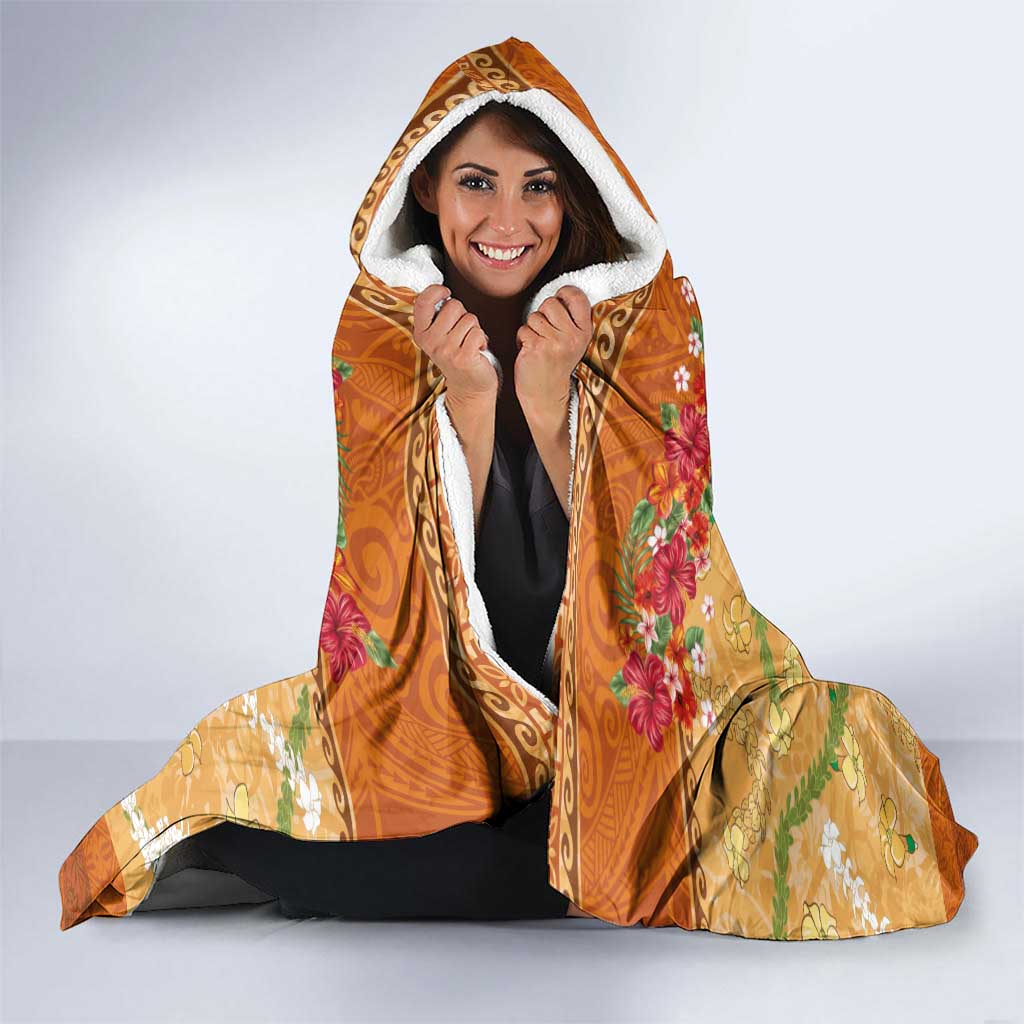 Hawaii Mele Kalikimaka Hooded Blanket Funny Santa Claus Surfing on Tropical Plants - Polynesian Pride
