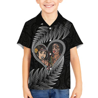 New Zealand Valentine Day Family Matching Tank Maxi Dress and Hawaiian Shirt Aotearoa Warrior and Woman Love Heart Maori Pattern LT03 Son's Shirt Black - Polynesian Pride