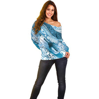 Personalised New Zealand Aotearoa Darts Masters Off Shoulder Sweater Maori Art Tattoo with Tribal Dart Symbol Blue - Polynesian Pride
