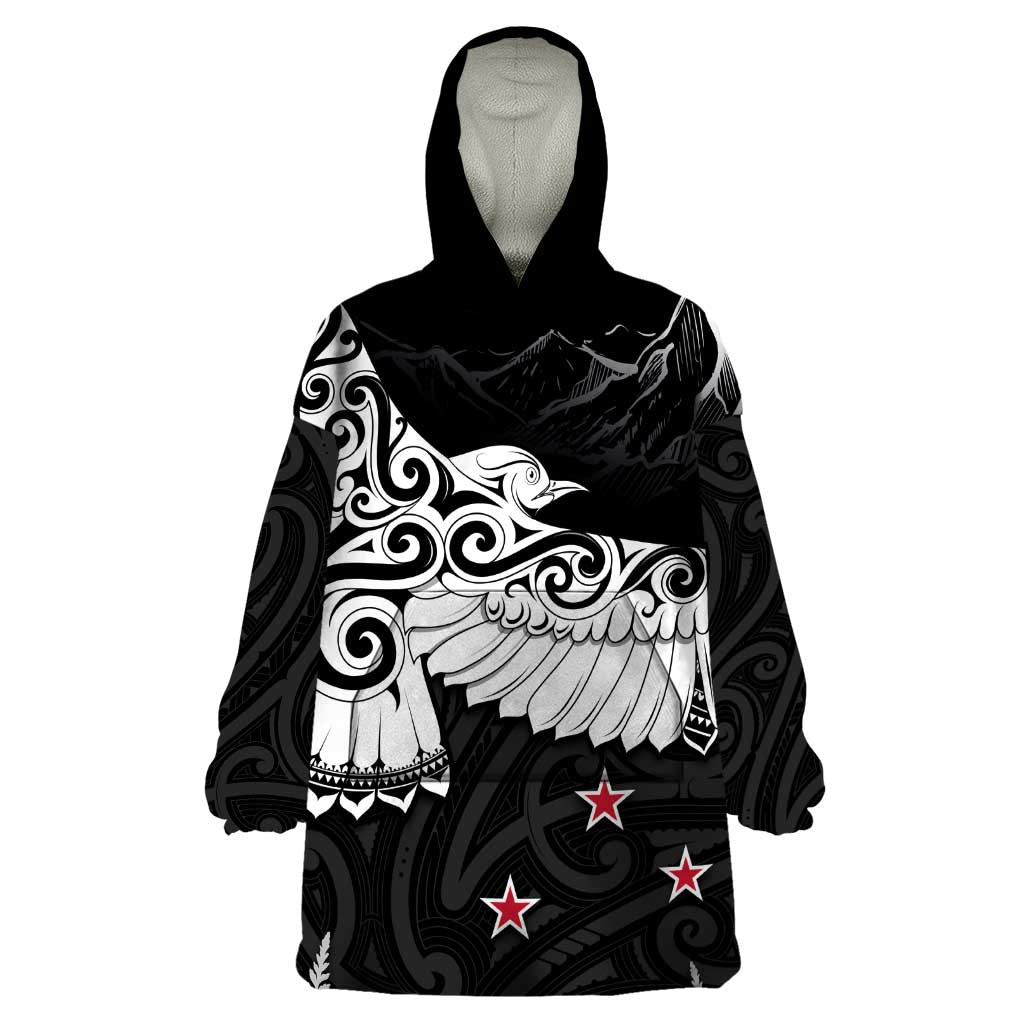 New Zealand Kea Bird Wearable Blanket Hoodie Maori Tattoo and Silver Fern Black Color LT03 One Size Black - Polynesian Pride