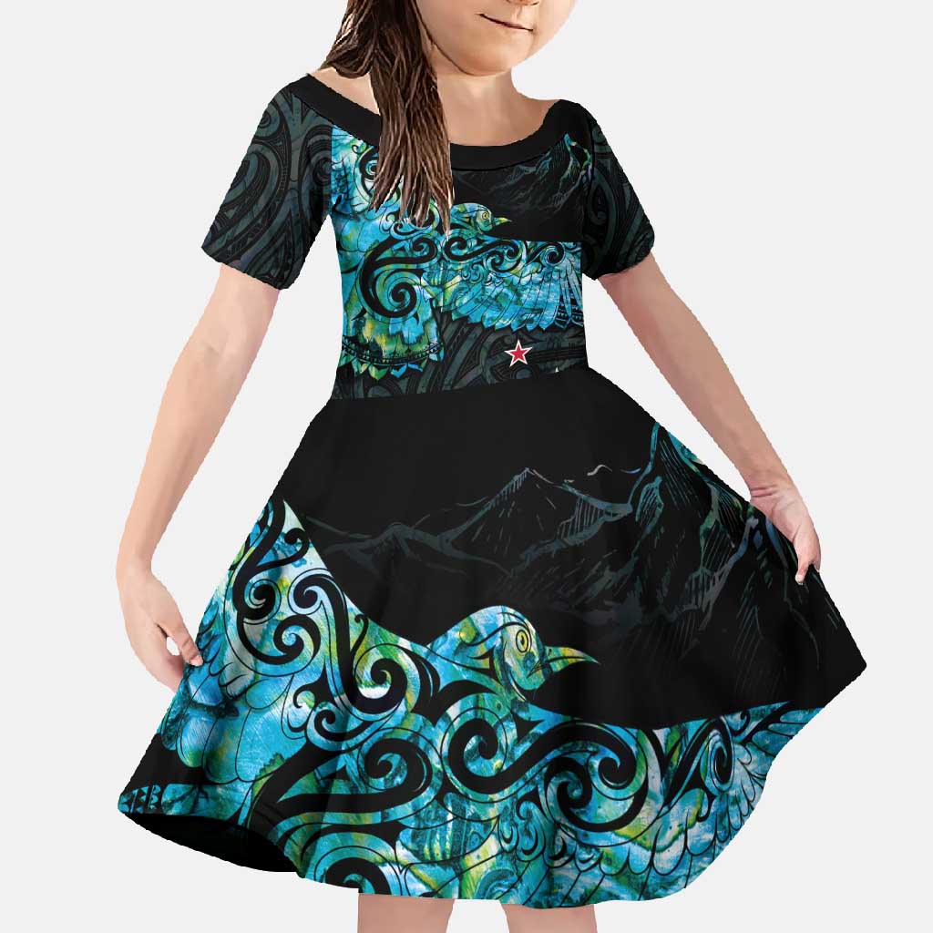 New Zealand Kea Bird Family Matching Off Shoulder Maxi Dress and Hawaiian Shirt Maori Tattoo and Silver Fern Paua Shell Style LT03 Daughter's Dress Black - Polynesian Pride