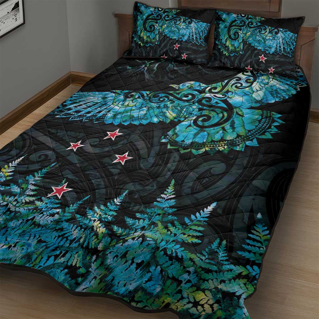 New Zealand Kea Bird Quilt Bed Set Maori Tattoo and Silver Fern Paua Shell Style