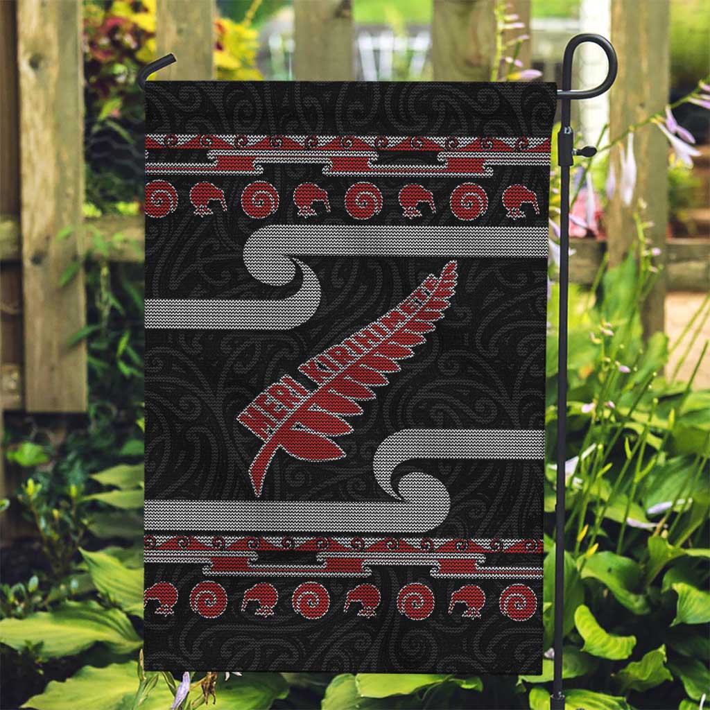 New Zealand Christmas Garden Flag Meri Kirihimete Silver Fern Knit Style Red Color LT03 Garden Flag Red - Polynesian Pride
