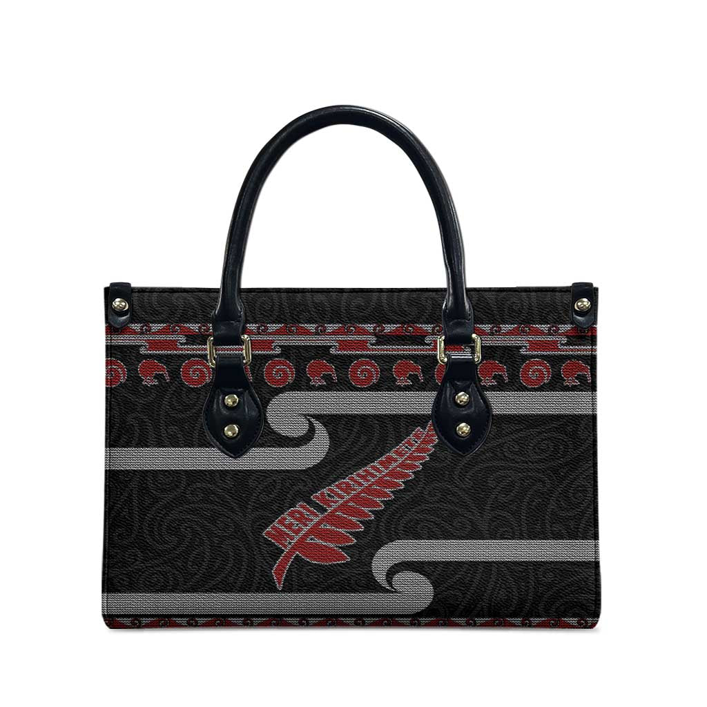 New Zealand Christmas Leather Bag Meri Kirihimete Silver Fern Knit Style Red Color - Polynesian Pride