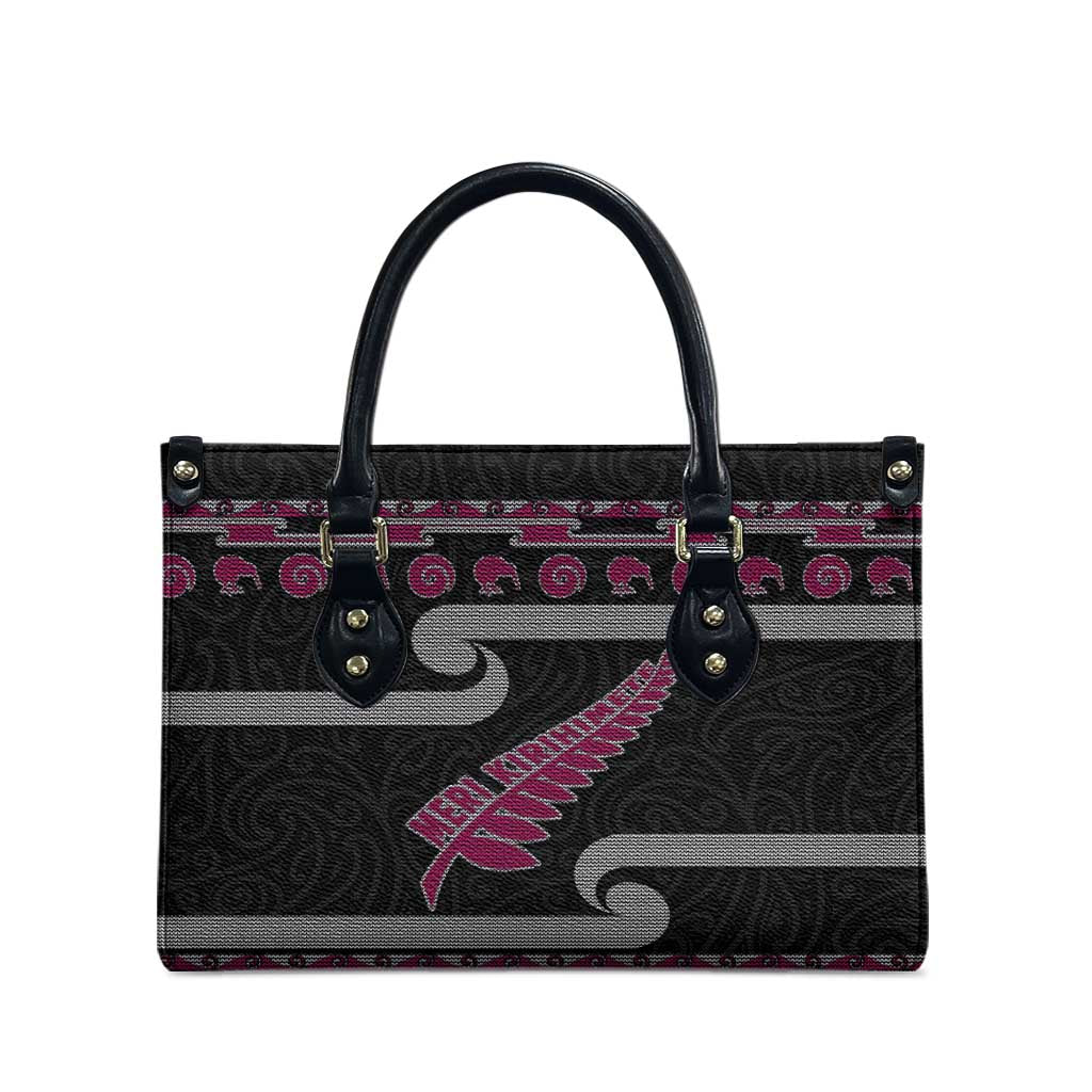 New Zealand Christmas Leather Bag Meri Kirihimete Silver Fern Knit Style Pink Color LT03 - Polynesian Pride