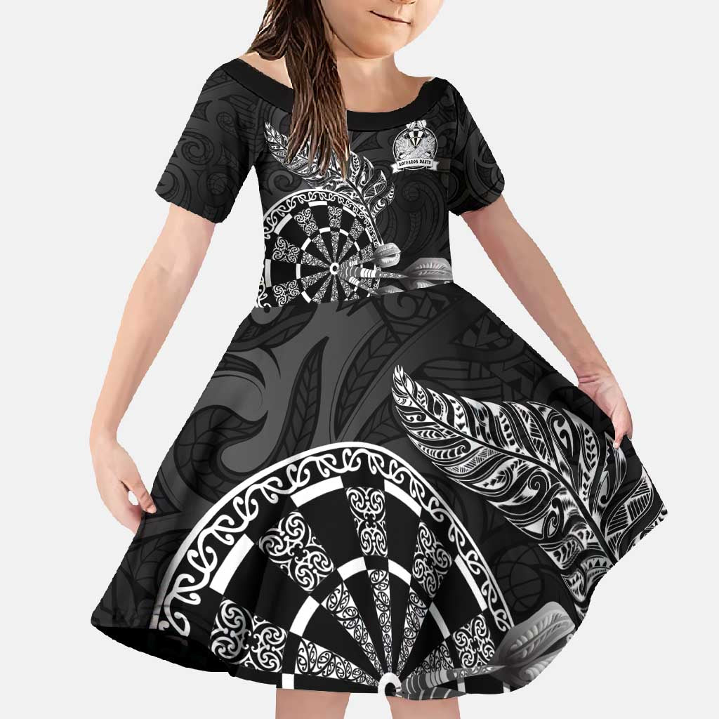 Personalised New Zealand Aotearoa Darts Masters Family Matching Long Sleeve Bodycon Dress and Hawaiian Shirt Tribal Silver Fern and Ta Moko Dartboard LT03 Daughter's Dress Black - Polynesian Pride