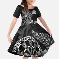 Personalised New Zealand Aotearoa Darts Masters Family Matching Tank Maxi Dress and Hawaiian Shirt Tribal Silver Fern and Ta Moko Dartboard LT03 Daughter's Dress Black - Polynesian Pride
