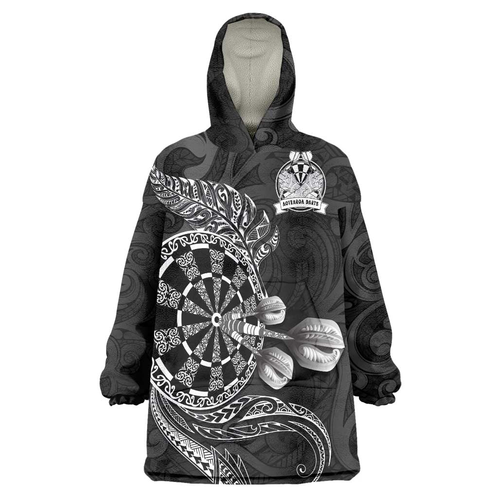 Personalised New Zealand Aotearoa Darts Masters Wearable Blanket Hoodie Tribal Silver Fern and Ta Moko Dartboard LT03 One Size Black - Polynesian Pride