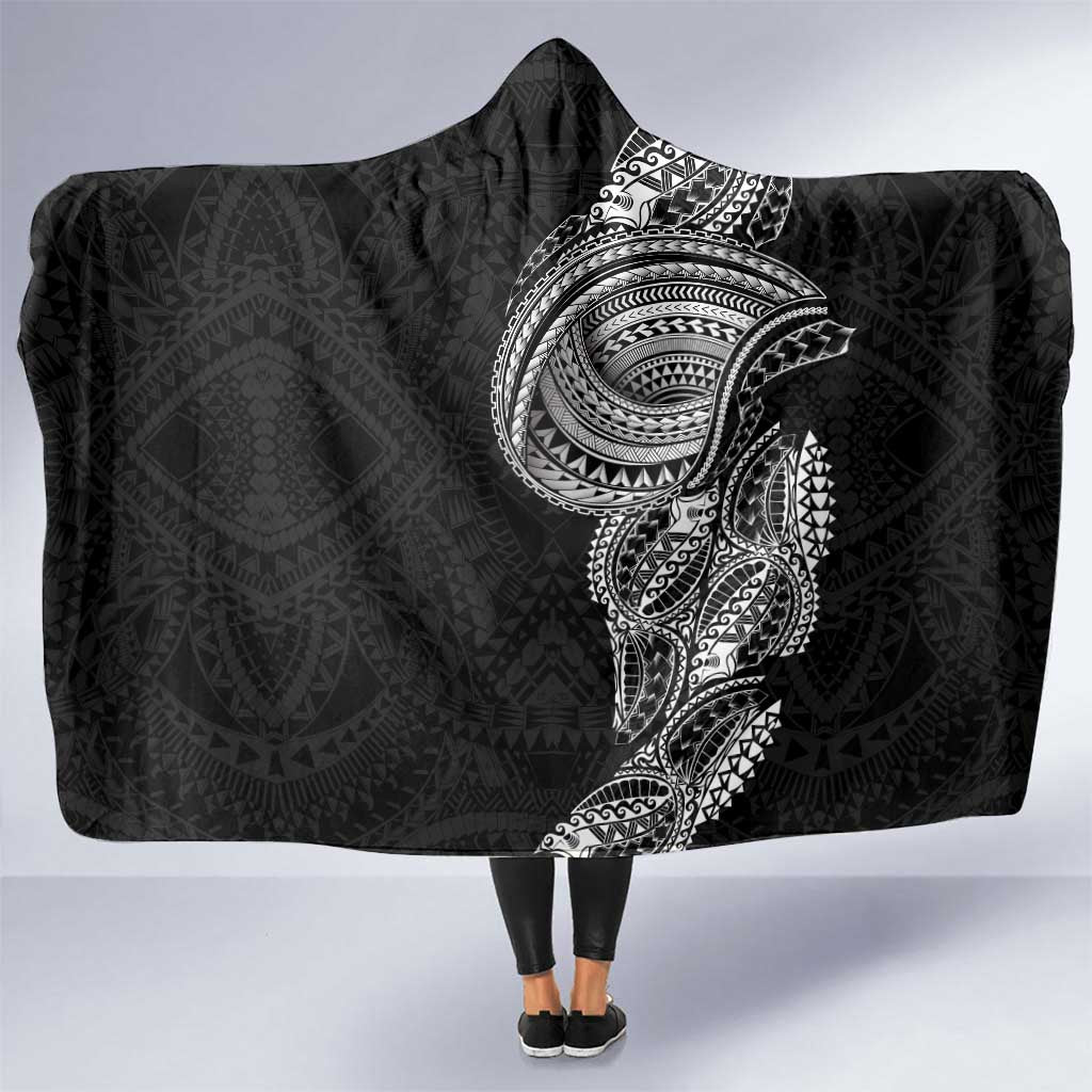 Traditional Polynesian Art Tattoos Hooded Blanket Black Color LT03 One Size Black - Polynesian Pride