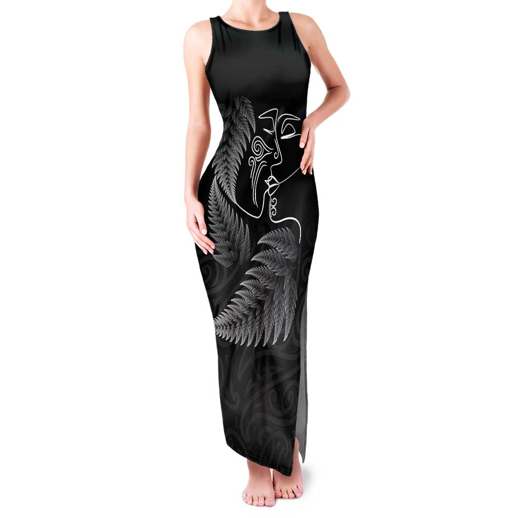 New Zealand Valentine's Day Family Matching Tank Maxi Dress and Hawaiian Shirt Silver Fern and Line Art Love Couple LT03 Mom's Dress Black - Polynesian Pride