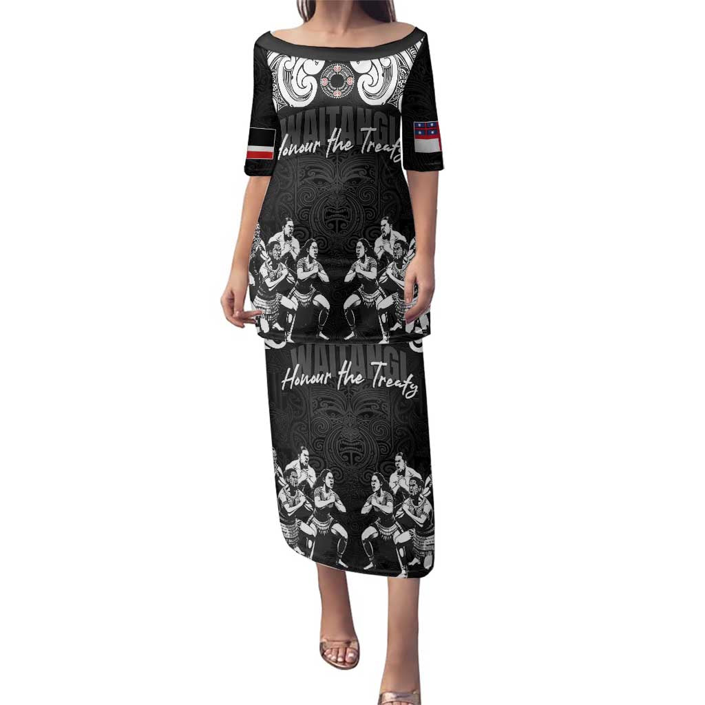Aotearoa Waitangi Day - Toitu Te Tiriti Family Matching Puletasi and Hawaiian Shirt New Zealand Honour the Treaty LT03 Mom's Dress Black - Polynesian Pride