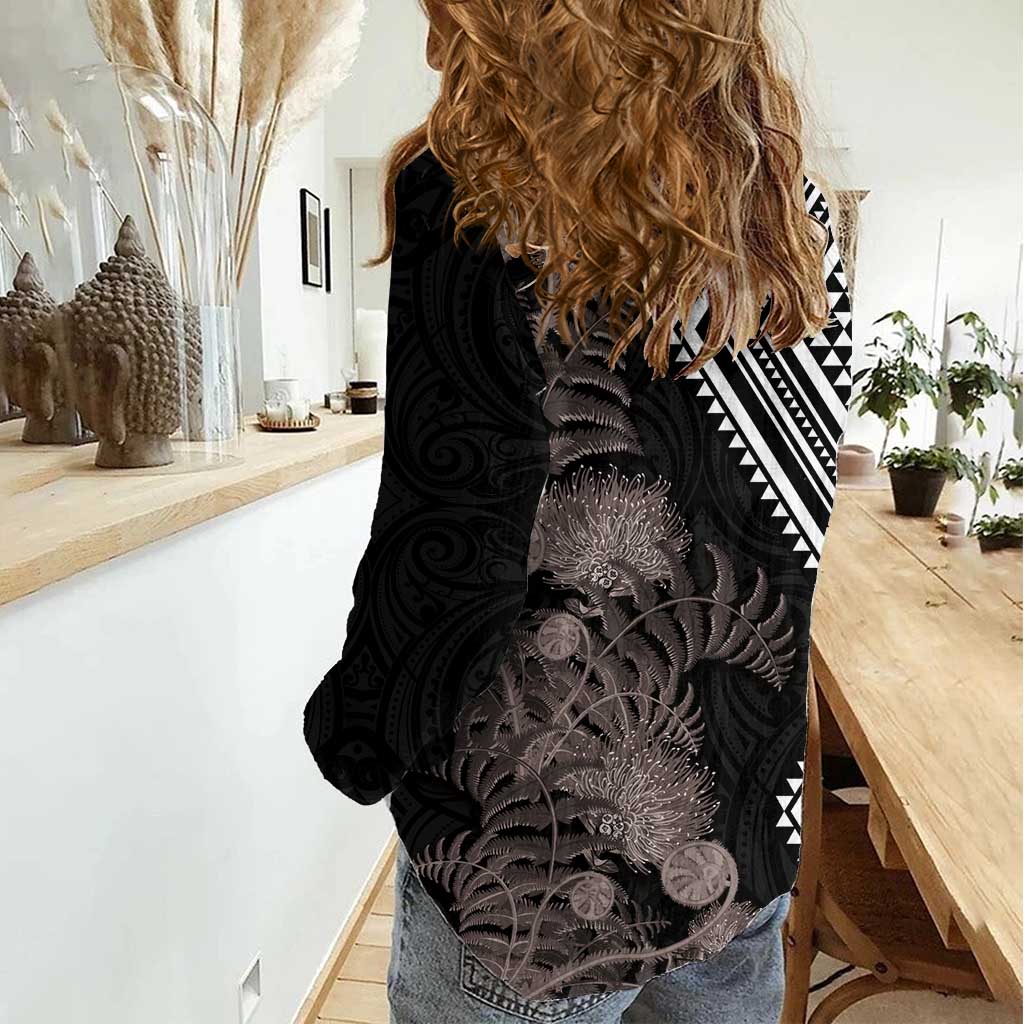 Aotearoa Tukutuku Motif Women Casual Shirt Pohutukawa and Fern Leaves Grayscale Color LT03 - Polynesian Pride