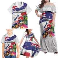 New Zealand Christmas Family Matching Off Shoulder Maxi Dress and Hawaiian Shirt Meri Kirihimete-Tuatara and Pohutukawa White Color LT03 - Polynesian Pride