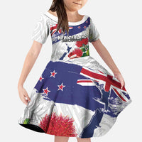 New Zealand Christmas Family Matching Puletasi and Hawaiian Shirt Meri Kirihimete-Tuatara and Pohutukawa White Color LT03 Daughter's Dress White - Polynesian Pride