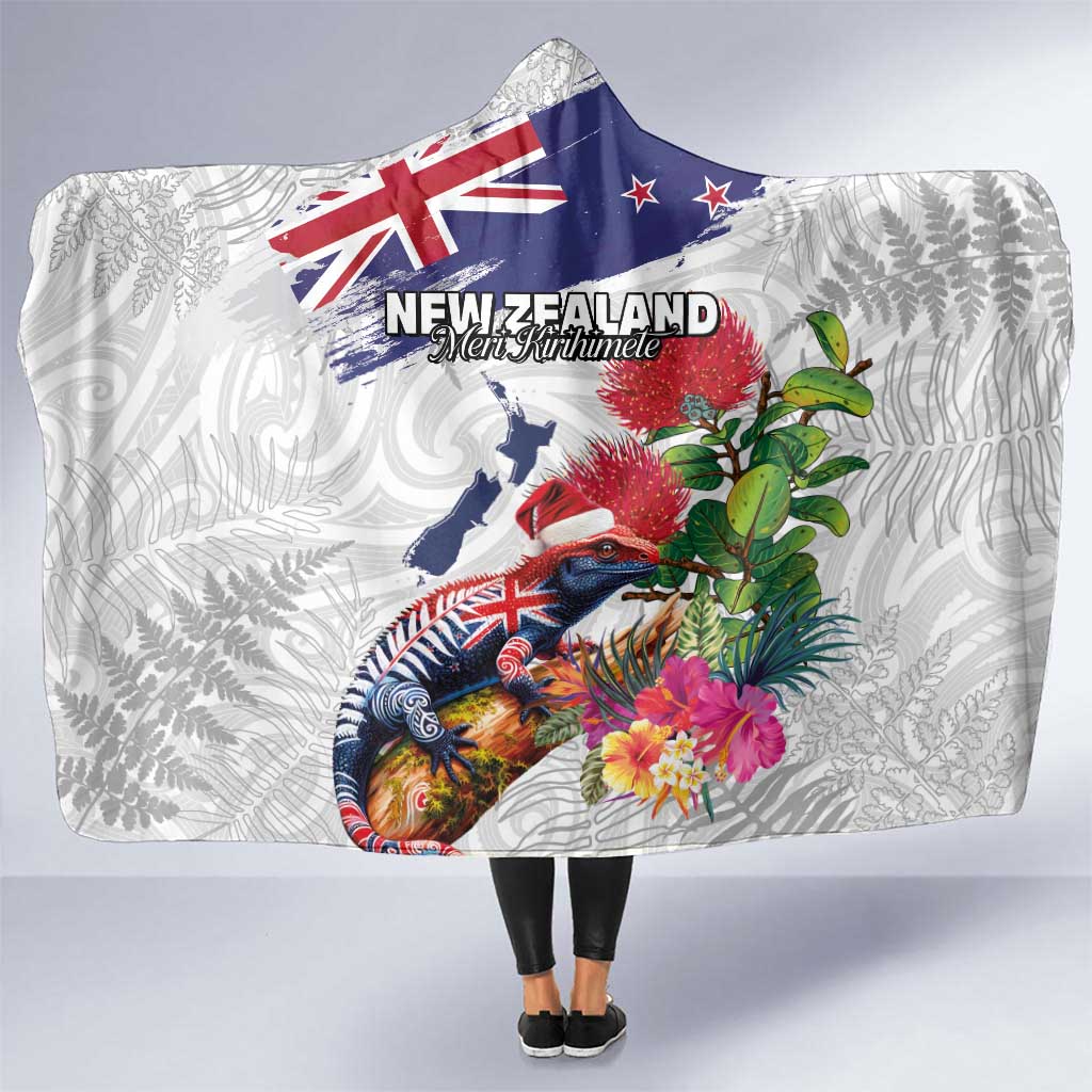 New Zealand Christmas Hooded Blanket Meri Kirihimete-Tuatara and Pohutukawa White Color LT03 One Size White - Polynesian Pride