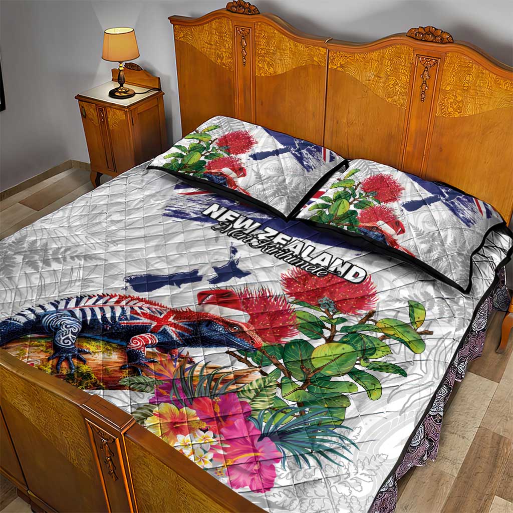 New Zealand Christmas Quilt Bed Set Meri Kirihimete-Tuatara and Pohutukawa White Color LT03 - Polynesian Pride
