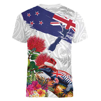 New Zealand Christmas Women V-Neck T-Shirt Meri Kirihimete-Tuatara and Pohutukawa White Color