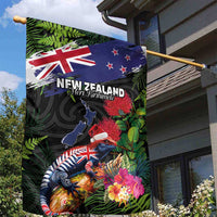 New Zealand Christmas Garden Flag Meri Kirihimete-Tuatara and Pohutukawa Black Color LT03 - Polynesian Pride