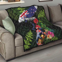 New Zealand Christmas Quilt Meri Kirihimete-Tuatara and Pohutukawa Black Color LT03 - Polynesian Pride