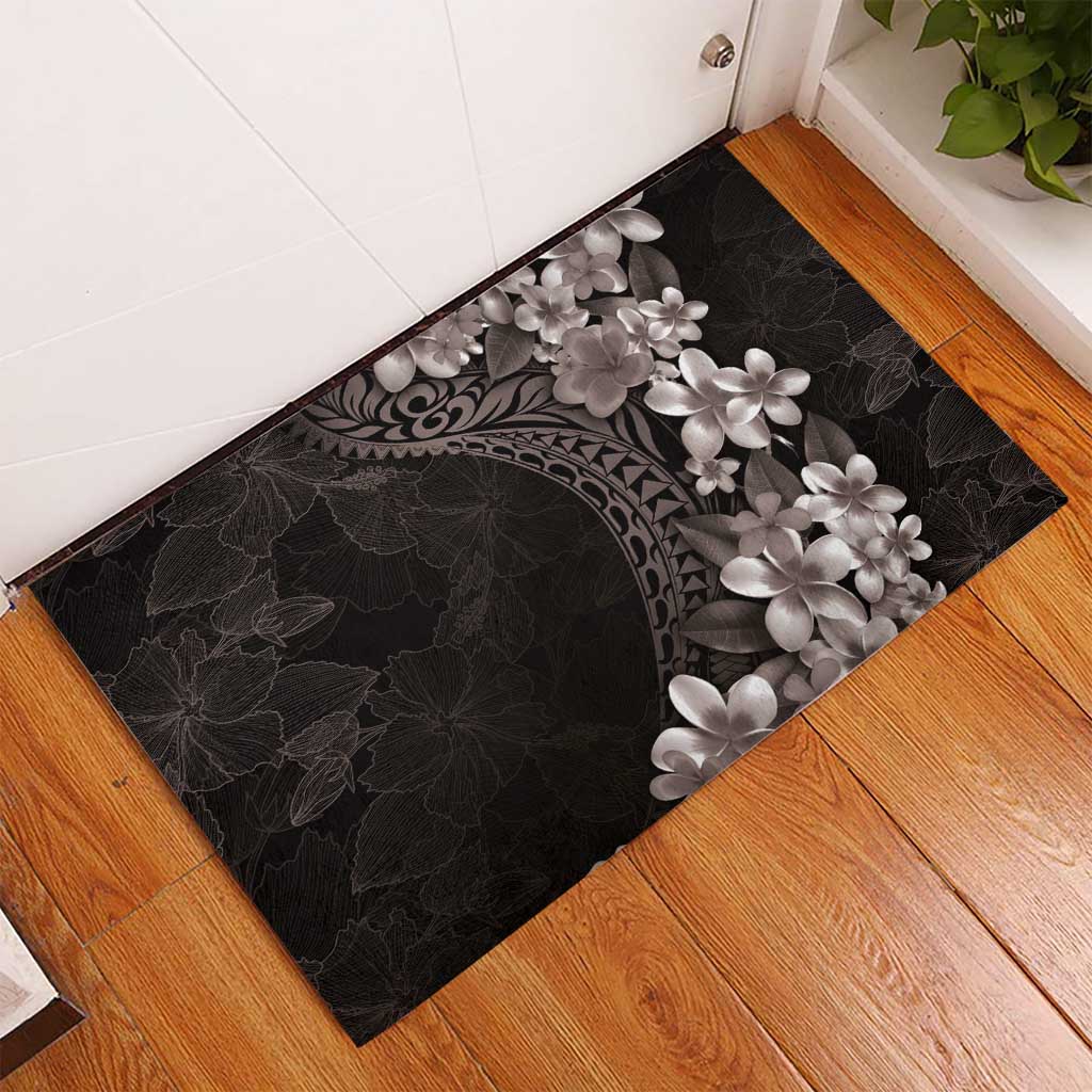 Hawaiian Plumeria-Polynesian Art Tattoo Grayscale Color Rubber Doormat