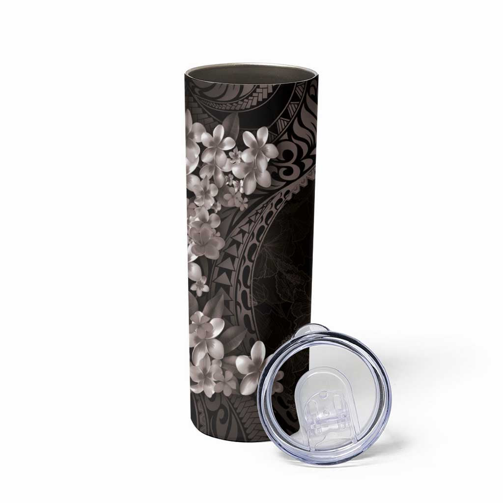 Hawaiian Plumeria-Polynesian Art Tattoo Grayscale Color Skinny Tumbler