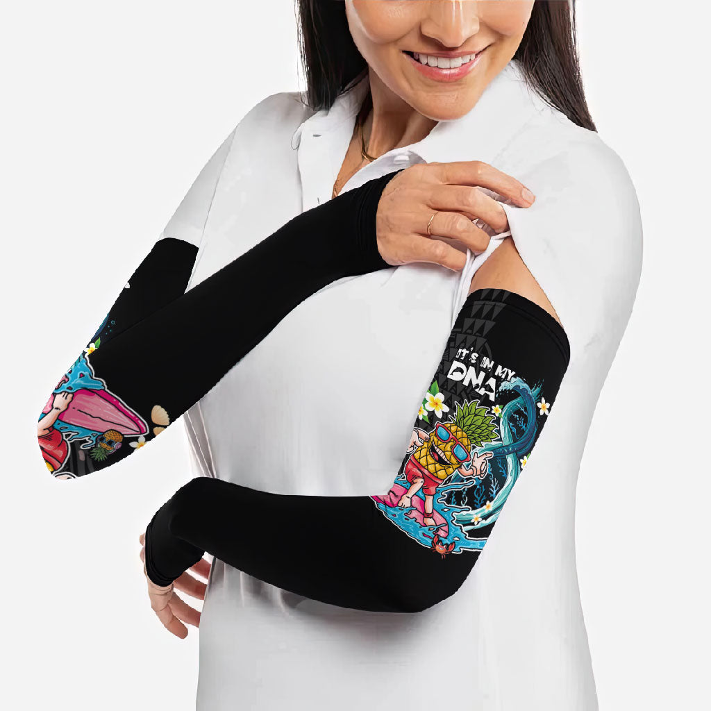 Hawaii Pineapple Surfing Arm Sleeves It's in My DNA - Kakau and Polynesian Pattern LT03 - Polynesian Pride
