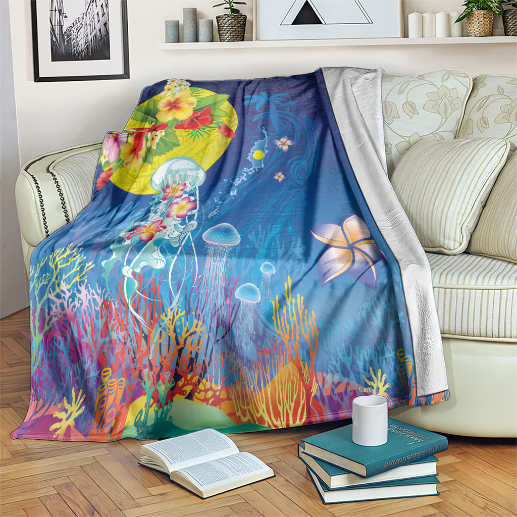 Palau Blanket Jellyfish with Coral Reefs Ocean Vibe and Tapa Pattern LT03 Blue - Polynesian Pride