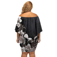 Hawaiian Plumeria and Turtle Family Matching Off Shoulder Short Dress and Hawaiian Shirt with Polynesian Tribal Art Pattern Grayscale Color LT03 - Polynesian Pride