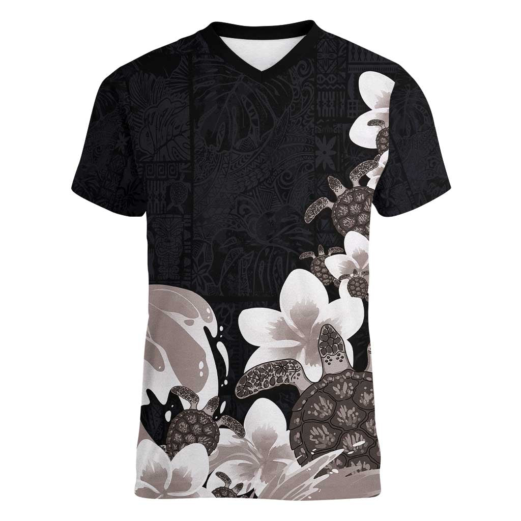 Hawaiian Plumeria and Turtle Women V-Neck T-Shirt with Polynesian Tribal Art Pattern Grayscale Color