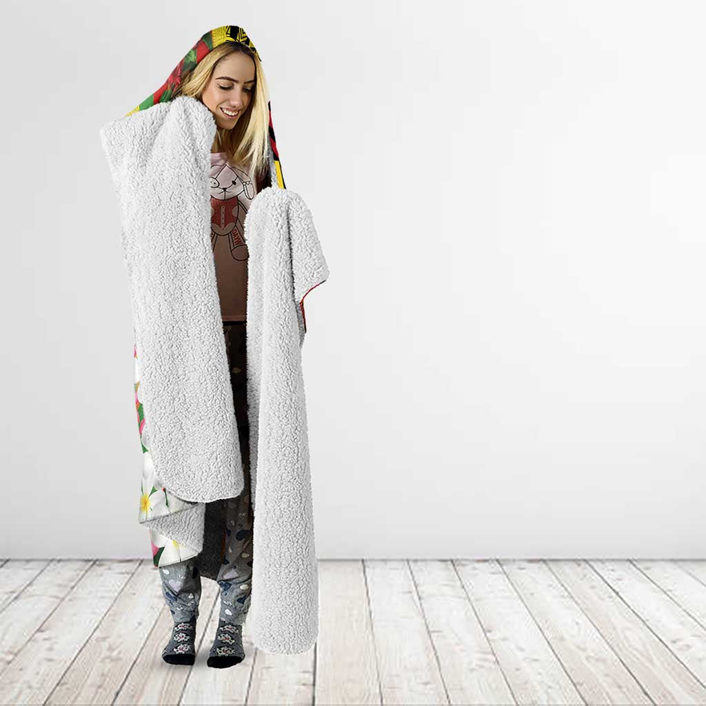 Personalised Hawaii and Philippines Together Hooded Blanket The Emblems with Cultural Symbols Green-Yellow-Red Tricolor