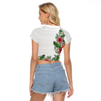 Hawaii Tropical Flowers and Leaves Raglan Cropped T Shirt Tapa Pattern White Mode