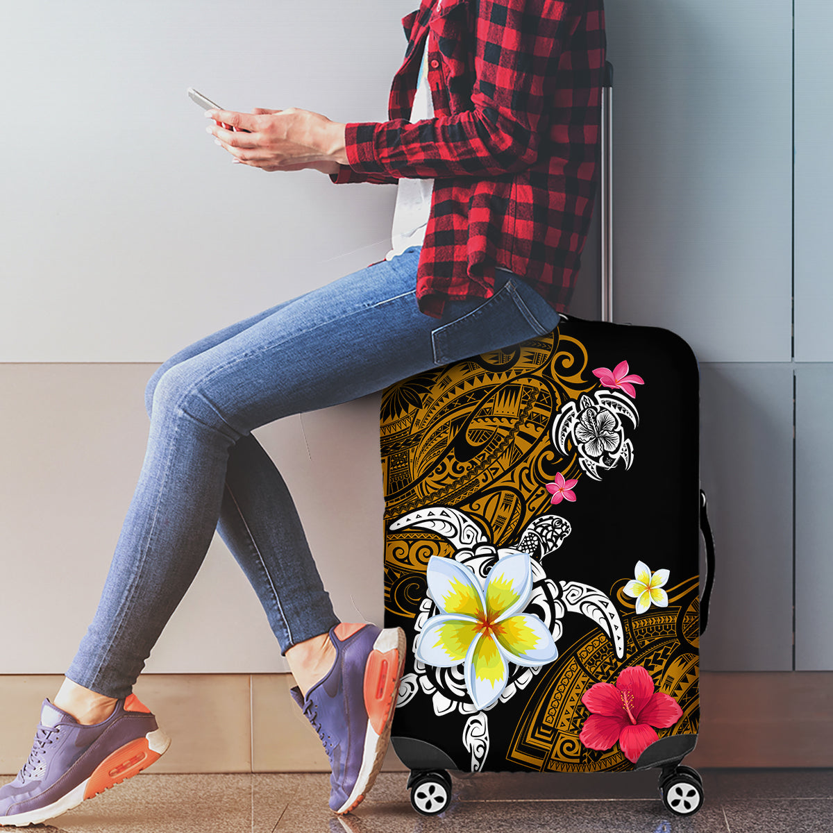 Hawaii Turtle and Tropical Flower Luggage Cover Polynesian Pattern