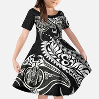 Hawaiian Manta Ray and Polynesian Tribal Tattoo Family Matching Puletasi and Hawaiian Shirt Black Color LT03 Daughter's Dress Black - Polynesian Pride