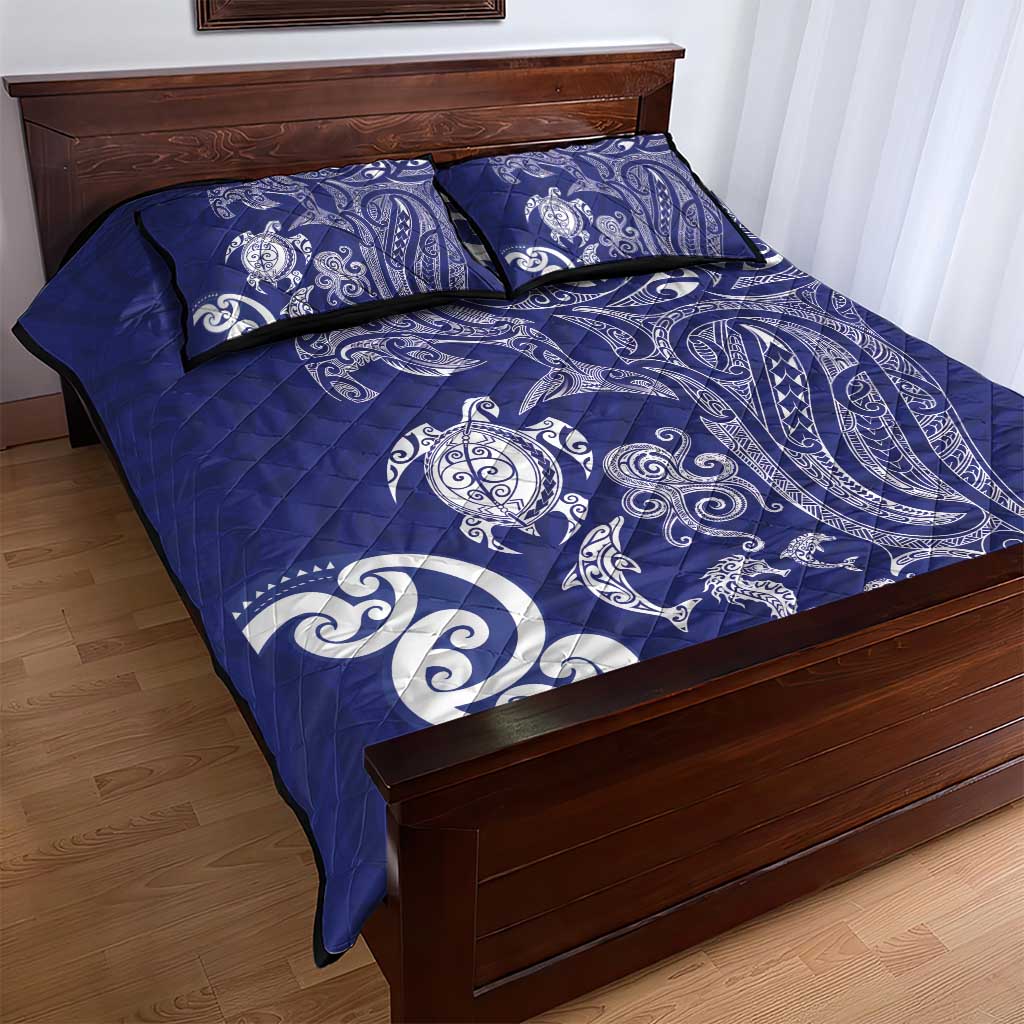 New Zealand Sea Animals with Maori Tribal Tattoo Quilt Bed Set Blue Color