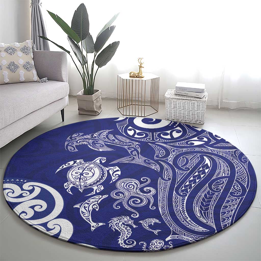 New Zealand Sea Animals with Maori Tribal Tattoo Round Carpet Blue Color