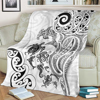 New Zealand Sea Animals with Maori Tribal Tattoo Blanket White Color